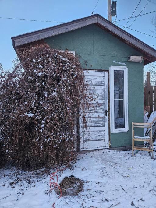 Blue Dog Accommodations Eastend 외부 사진